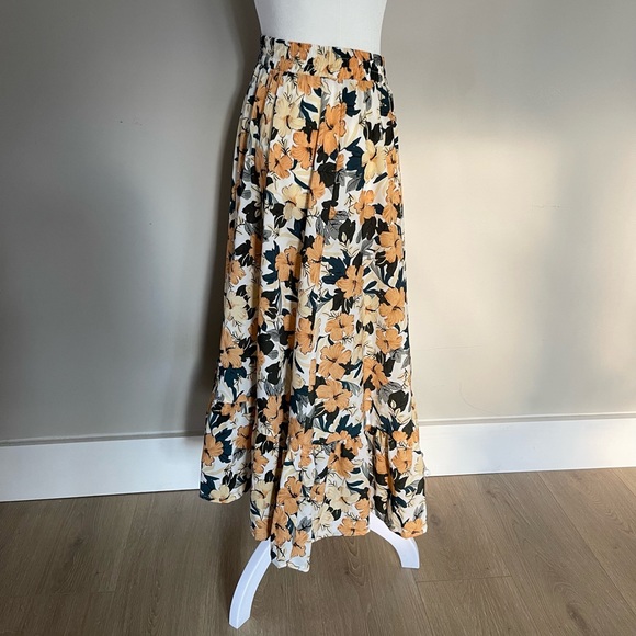 SHEIN Bright Floral Skirt Yellow Size Small - Picture 5 of 7